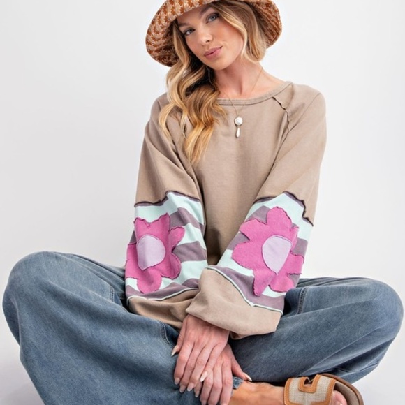 Boho Floral Patch Striped Reverse Stitch Oversized Sweatshirt Top Easel NWT - Picture 4 of 5